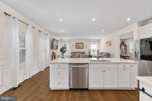 207 SOUTHERN VIEW DR, Fredericksburg, VA 22405