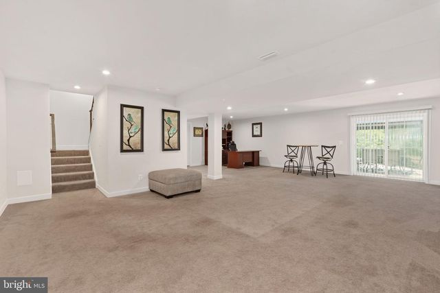 207 SOUTHERN VIEW DR, Fredericksburg, VA 22405