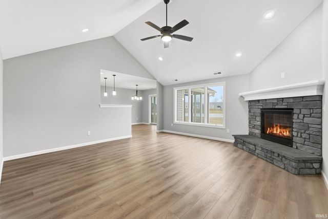 1009 Zenos Boulevard, Fort Wayne, IN 46818