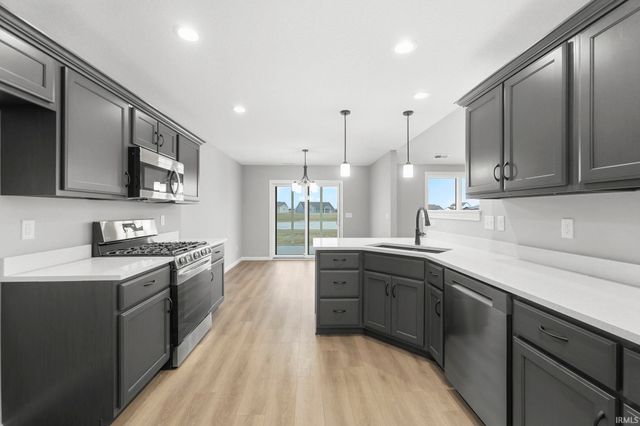 1009 Zenos Boulevard, Fort Wayne, IN 46818