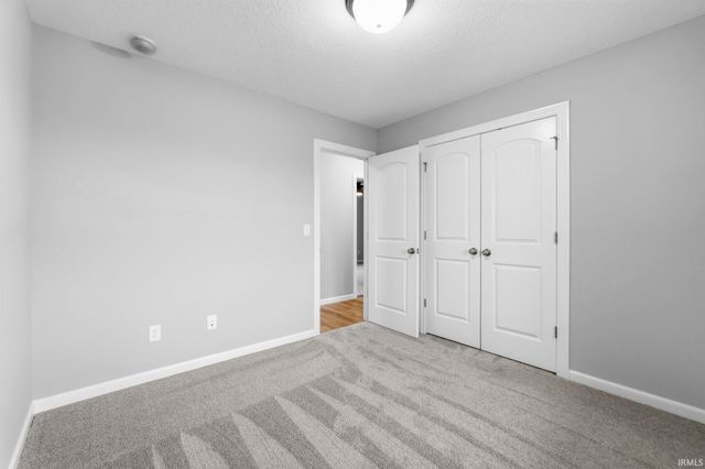 1009 Zenos Boulevard, Fort Wayne, IN 46818