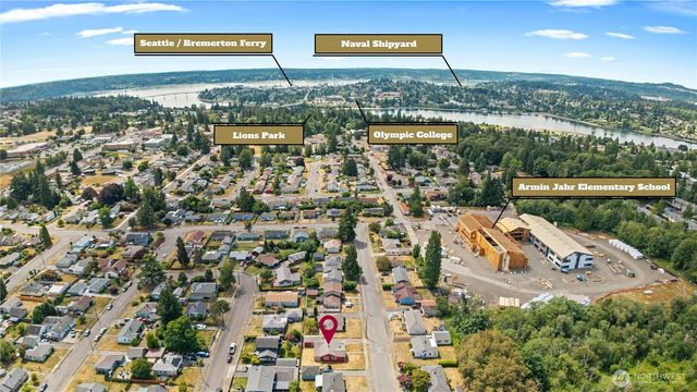 3236 Phillips Avenue, Bremerton, WA 98310