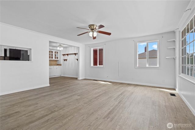 3236 Phillips Avenue, Bremerton, WA 98310