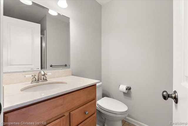 2985 Summervale Lane, Bloomfield Hills, MI 48301