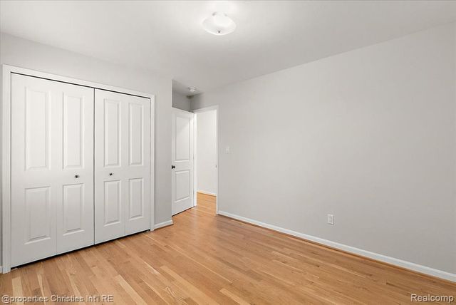 2985 Summervale Lane, Bloomfield Hills, MI 48301