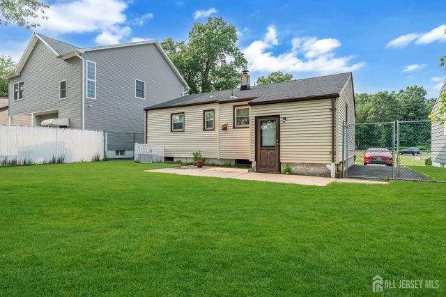231 Temple Way, Colonia, NJ 07067