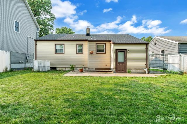 231 Temple Way, Colonia, NJ 07067