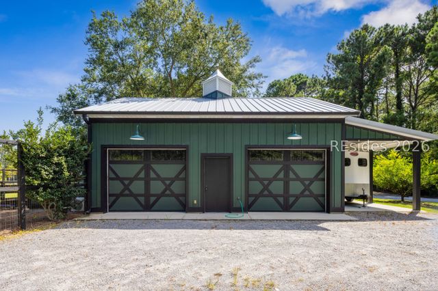 1 Straight Rd, Okatie, SC 29909