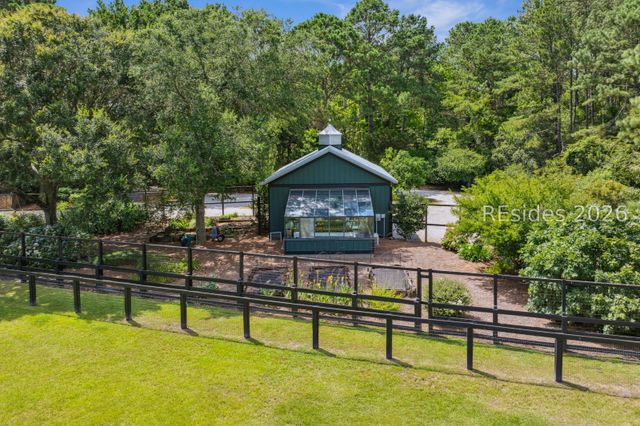 1 Straight Rd, Okatie, SC 29909