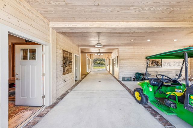 1 Straight Rd, Okatie, SC 29909