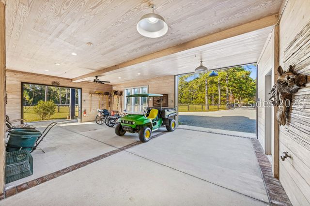 1 Straight Rd, Okatie, SC 29909