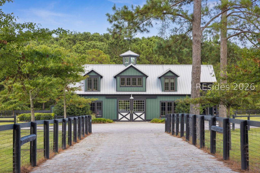 1 Straight Rd, Okatie, SC 29909