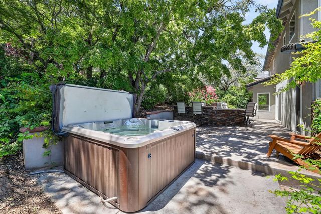 1967 Shelby Cir, El Dorado Hills, CA 95762