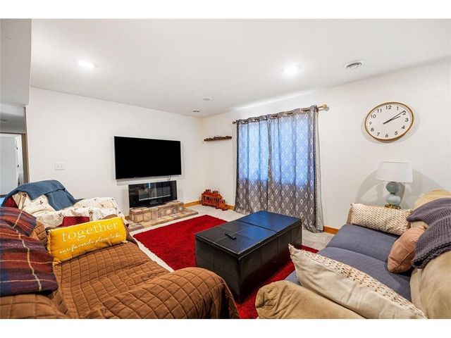 27633 182nd Street, Holcombe, WI 54745