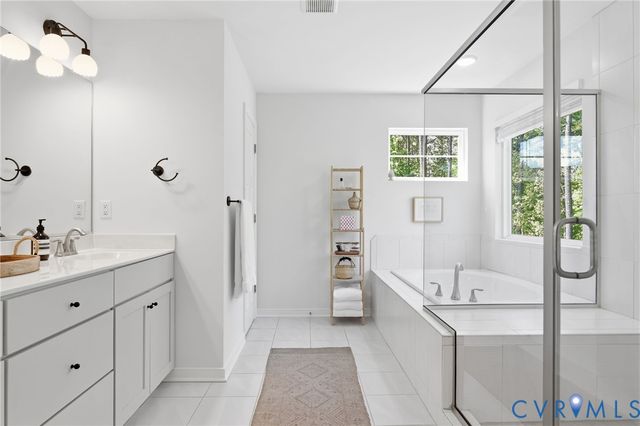 17619 Stafford Park Pt, Moseley, VA 23120
