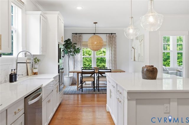 17619 Stafford Park Pt, Moseley, VA 23120