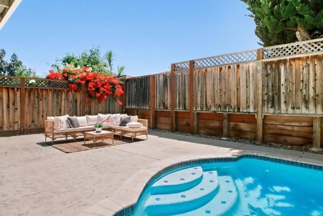 1671 Elwood Drive, Los Gatos, CA 95032