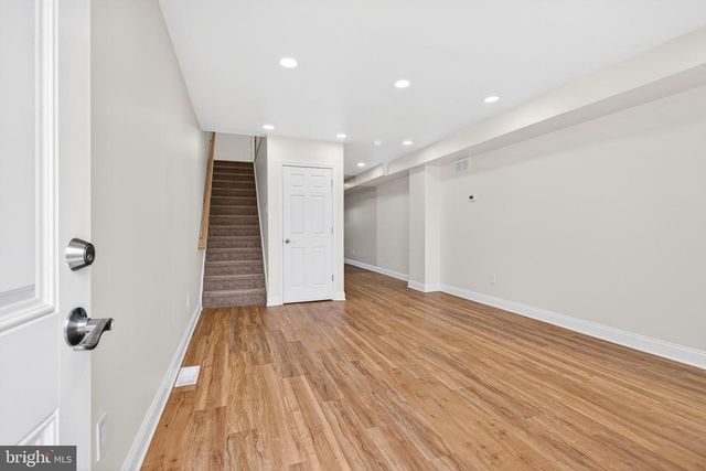 527 E 8TH ST, Wilmington, DE 19801