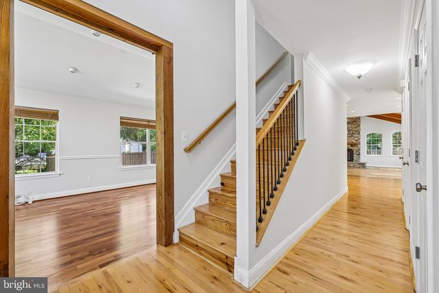 683 POWHATAN BEACH RD, Pasadena, MD 21122