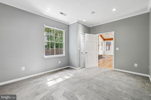 683 POWHATAN BEACH RD, Pasadena, MD 21122