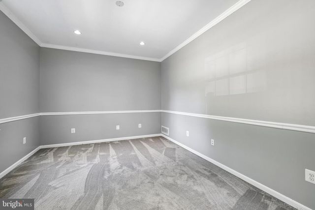 683 POWHATAN BEACH RD, Pasadena, MD 21122