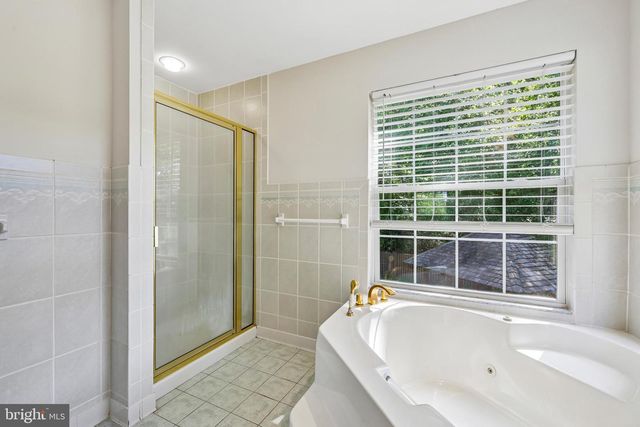 683 POWHATAN BEACH RD, Pasadena, MD 21122