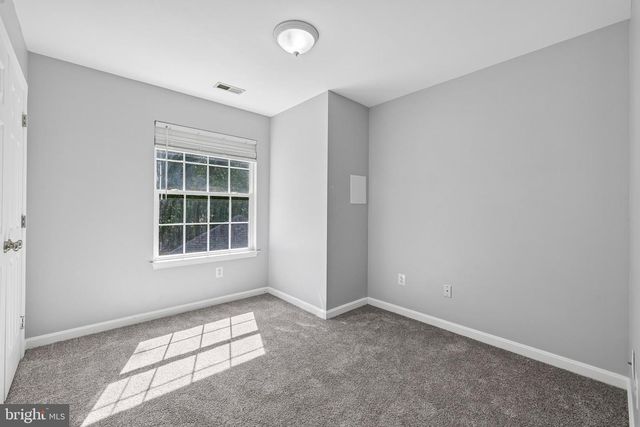 683 POWHATAN BEACH RD, Pasadena, MD 21122