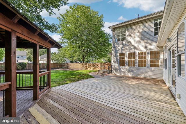 683 POWHATAN BEACH RD, Pasadena, MD 21122