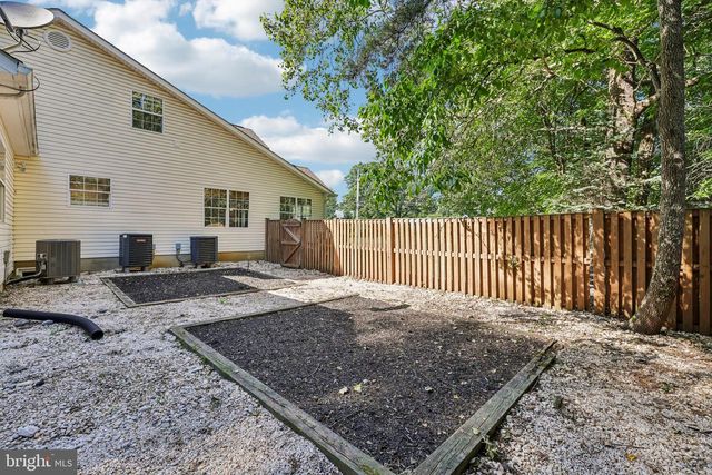 683 POWHATAN BEACH RD, Pasadena, MD 21122