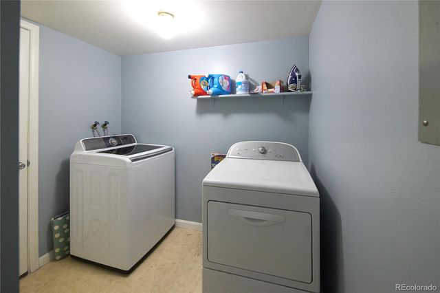 3021 S Ursula Circle 301, Aurora, CO 80014