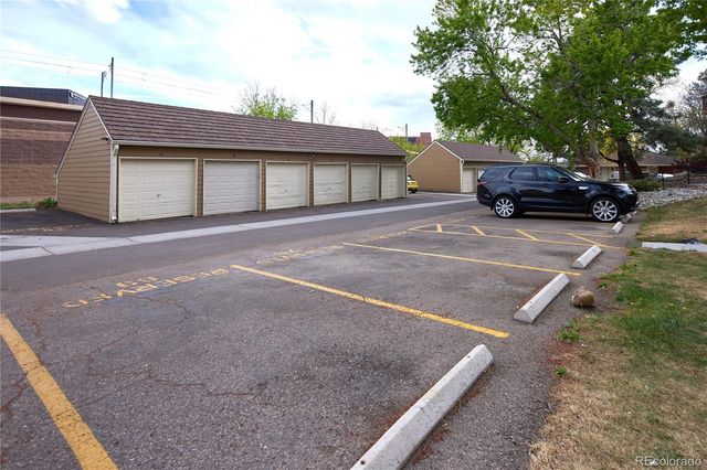 3021 S Ursula Circle 301, Aurora, CO 80014