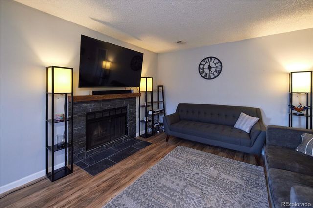 3021 S Ursula Circle 301, Aurora, CO 80014