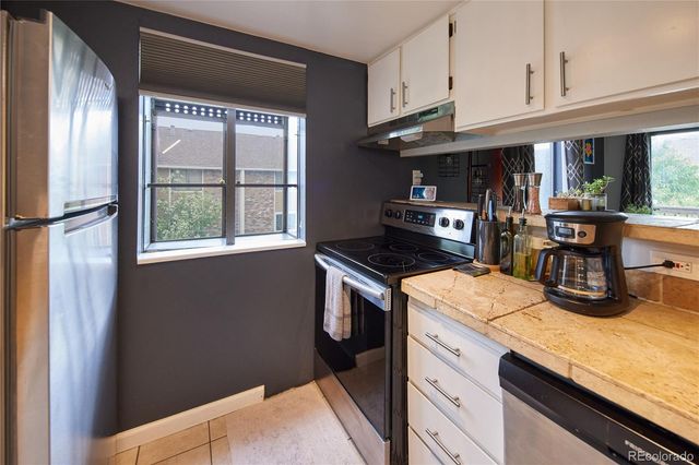 3021 S Ursula Circle 301, Aurora, CO 80014