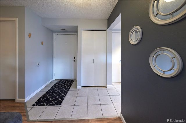 3021 S Ursula Circle 301, Aurora, CO 80014