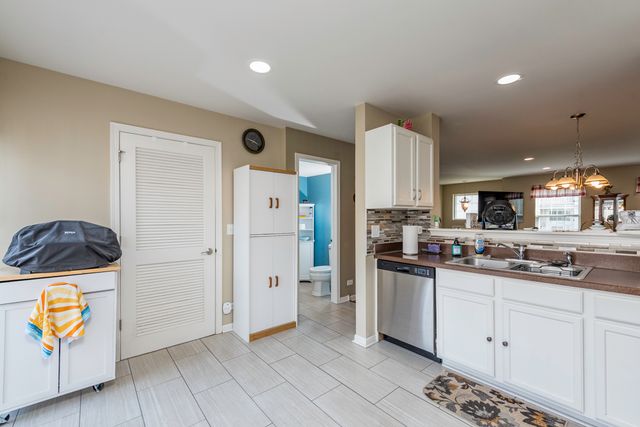 572 Richard Brown Boulevard, Volo, IL 60073