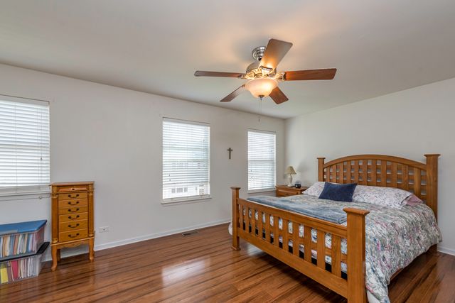 572 Richard Brown Boulevard, Volo, IL 60073