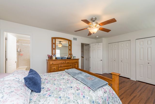 572 Richard Brown Boulevard, Volo, IL 60073