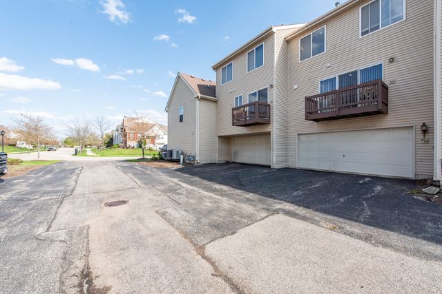 572 Richard Brown Boulevard, Volo, IL 60073