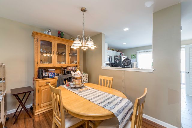 572 Richard Brown Boulevard, Volo, IL 60073