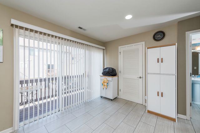 572 Richard Brown Boulevard, Volo, IL 60073