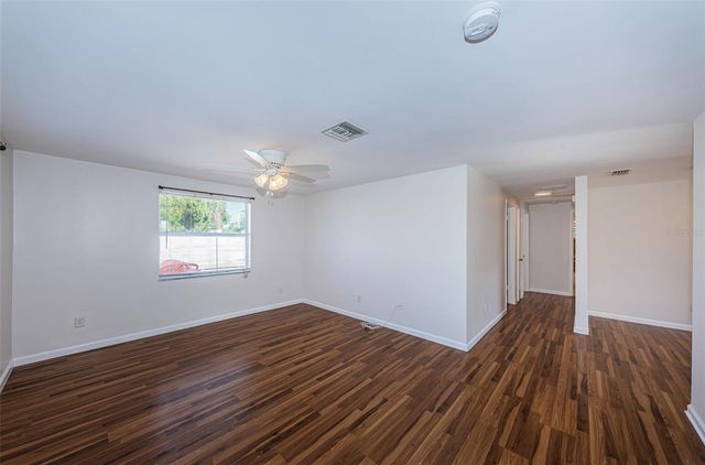 5200 6TH STREET S, St Petersburg, FL 33705