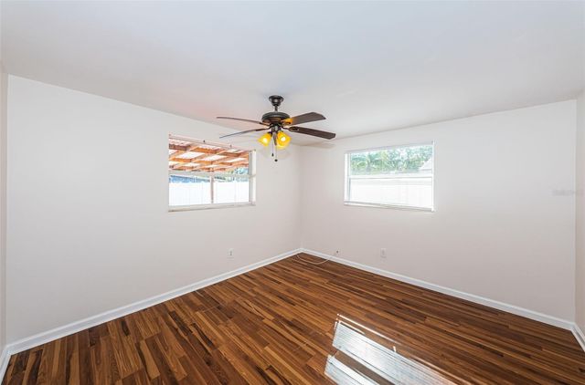 5200 6TH STREET S, St Petersburg, FL 33705