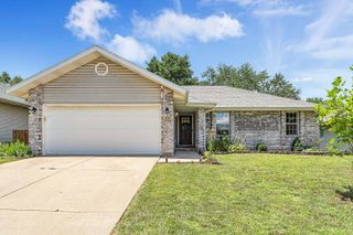 211 South Harper Avenue, Springfield, MO 65802