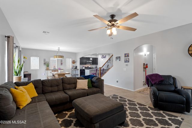12223 E Metz Drive, Vail, AZ 85641