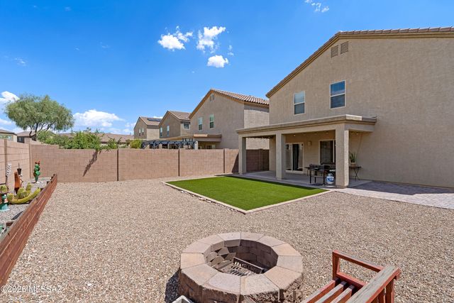 12223 E Metz Drive, Vail, AZ 85641