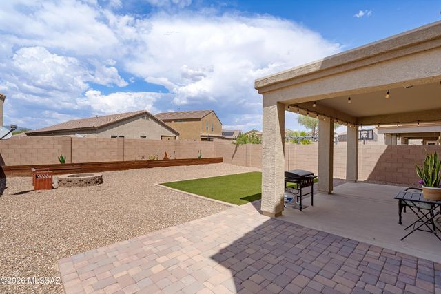 12223 E Metz Drive, Vail, AZ 85641