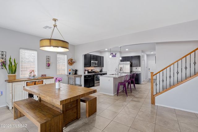 12223 E Metz Drive, Vail, AZ 85641