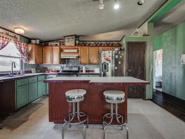 10000 E Maguire Road, Noble, OK 73068