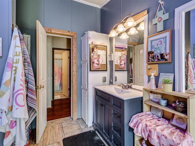 10000 E Maguire Road, Noble, OK 73068