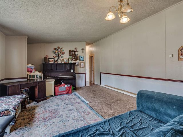 10000 E Maguire Road, Noble, OK 73068
